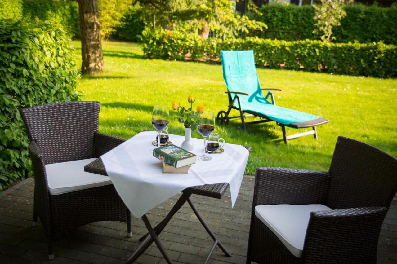 Hotel & Restaurant Waldschloesschen Kyritz Extérieur photo