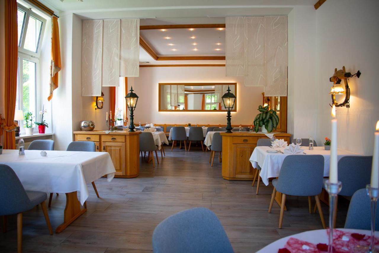 Hotel & Restaurant Waldschloesschen Kyritz Extérieur photo