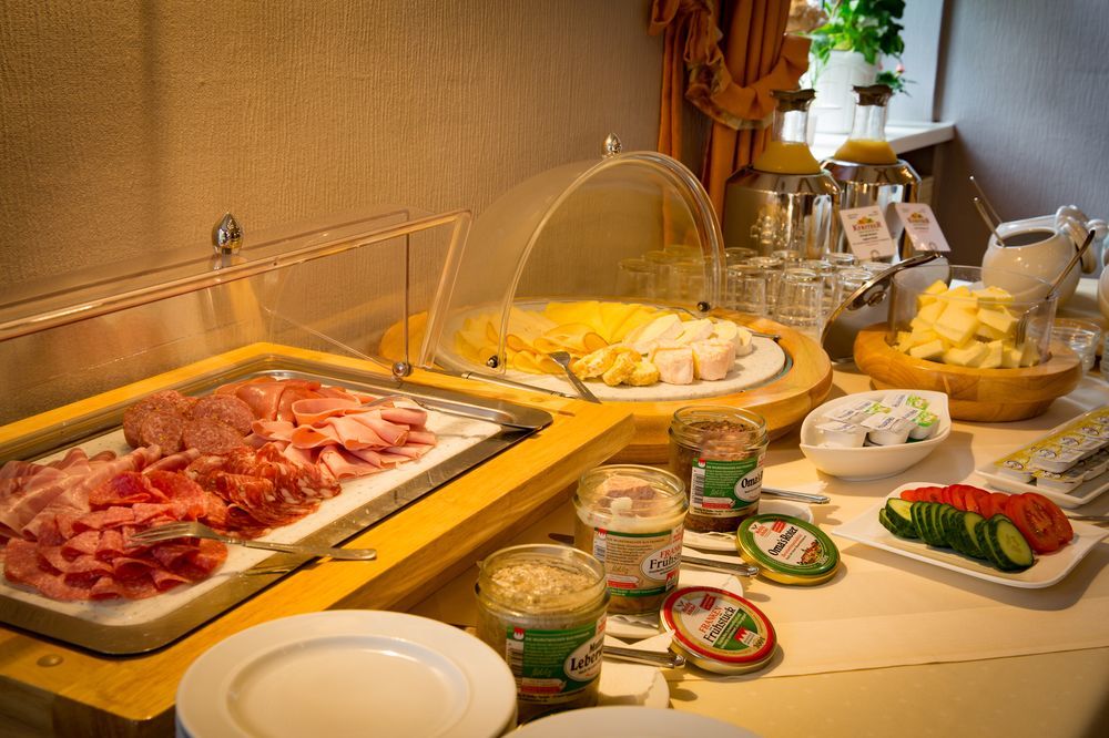 Hotel & Restaurant Waldschloesschen Kyritz Extérieur photo